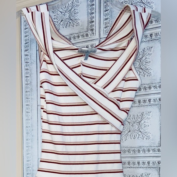 GUC Charlotte Russe Sz-S Body-Suite/Top- Cute Asymmetrical Twisted V-Neck Front - Picture 5 of 16